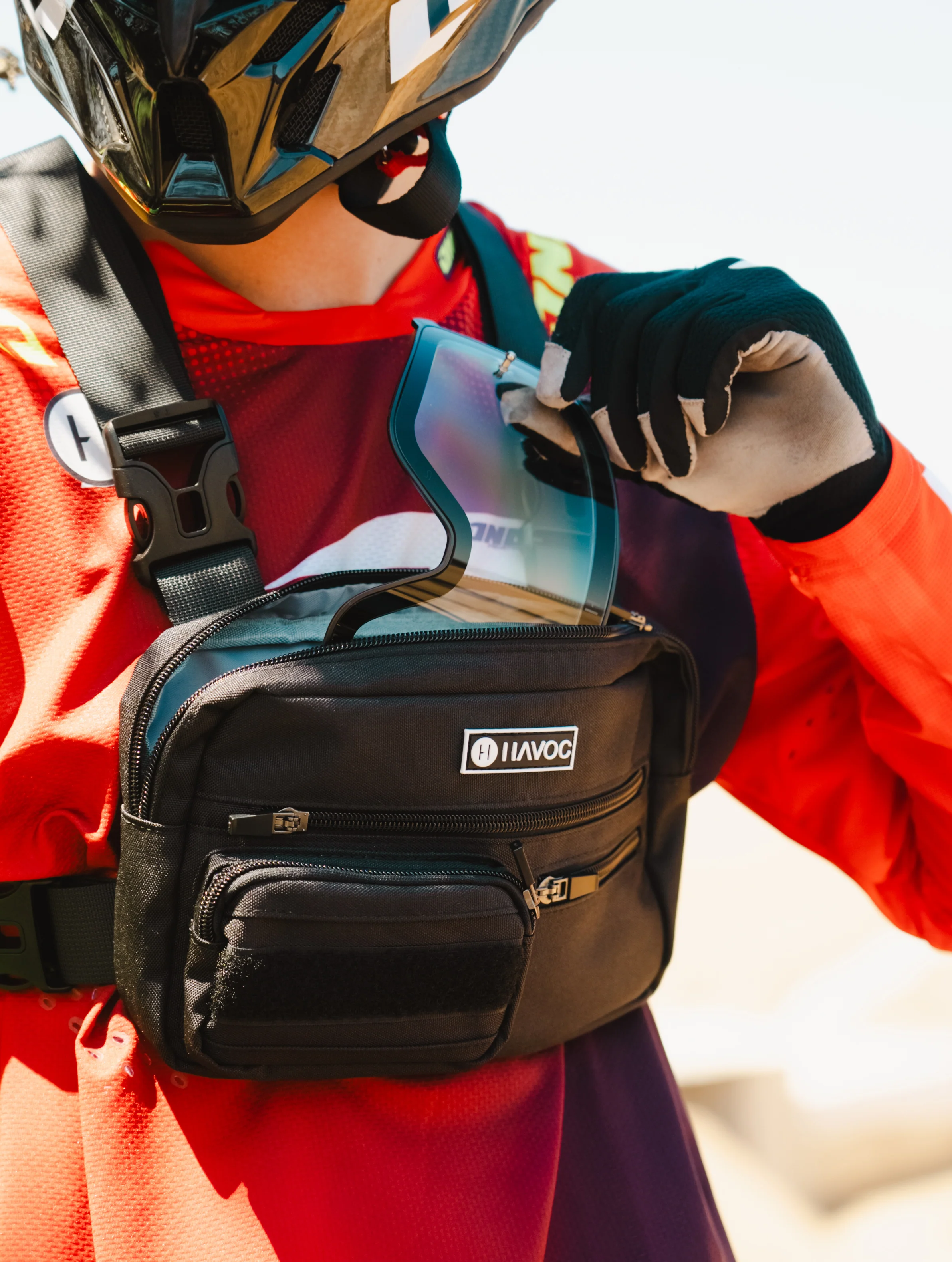 Havoc Chest Bag - Image 4