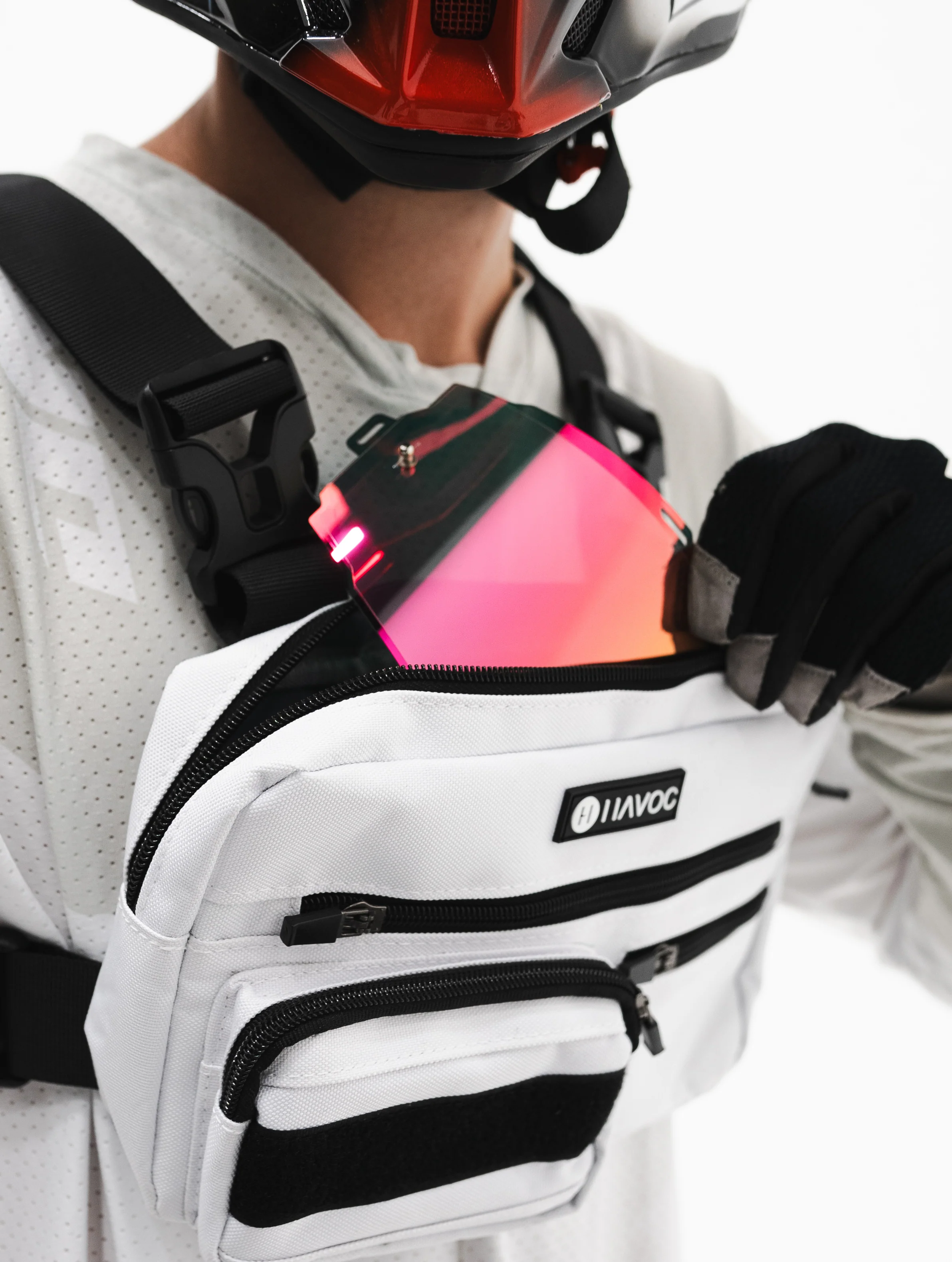 Havoc Chest Bag - Image 6