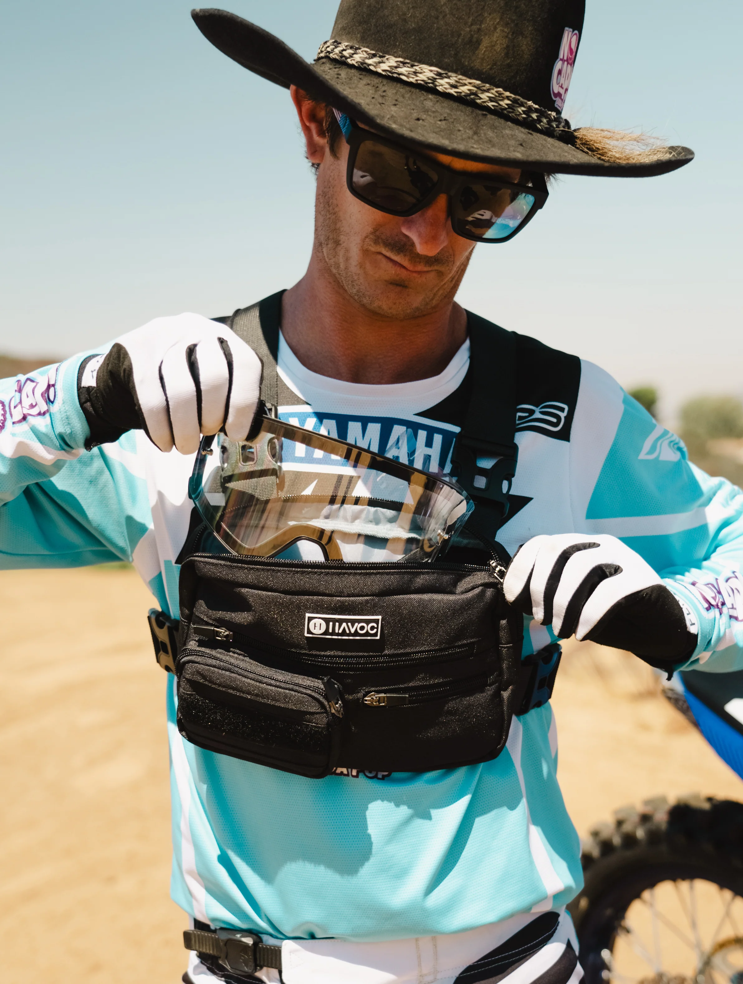 Havoc Chest Bag - Image 8